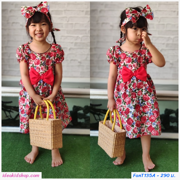 เดรสคอเหลี่ยมแขนตุ๊กตา ทองกวาว พร้อมโบว์ สีแดง