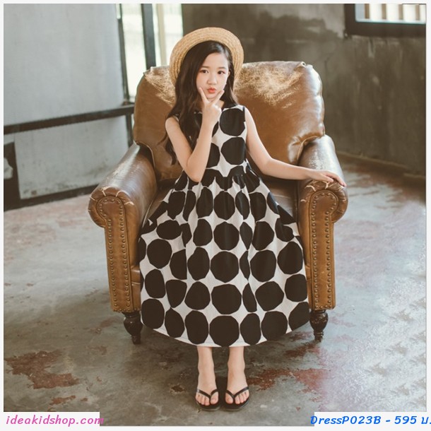 ชุดกระโปรงสไตล์ Marimekko แขนกุด สีดำ