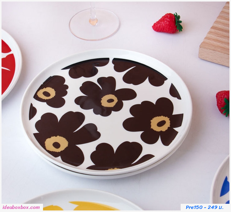 จานเซรามิก Poppy Marimekko สีเหลือง